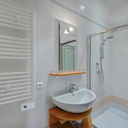 Apartamento 3 Pieces Rue D'antibes Cannes