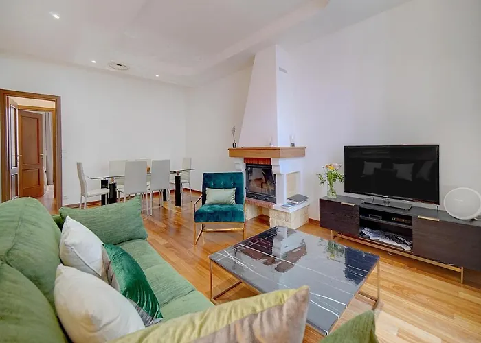 Apartament 3 Pieces Rue D'antibes