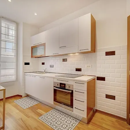 3 Pieces Rue D'antibes Apartamento